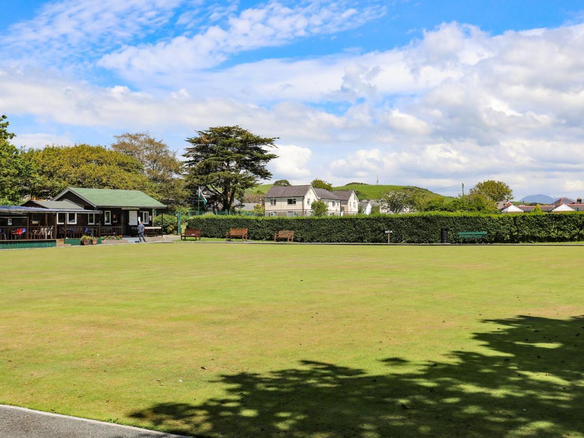 Ty Jem Villa Criccieth Exterior photo